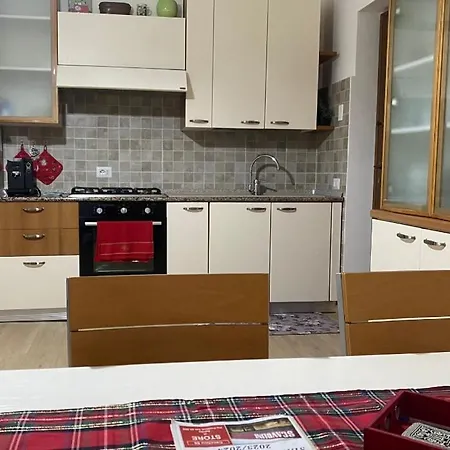 Casa 2-6 Posti, Vicino Treno Per Roma E Mare Casa vacanze *